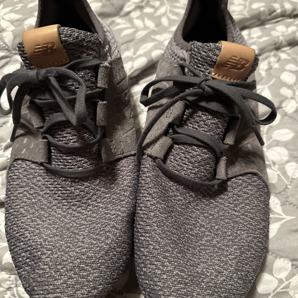 Men's NB Men's Sneakers 10 Gray Running Shoes